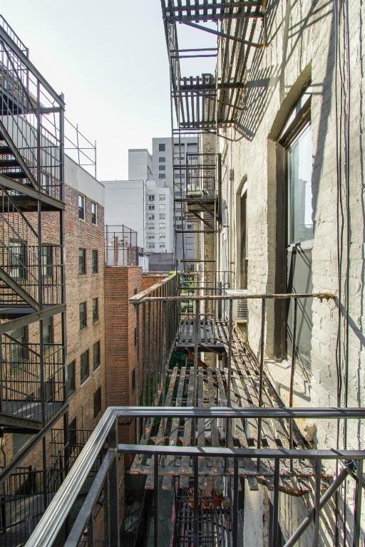 336 East 18th Street, Unit E3 - Photo 6