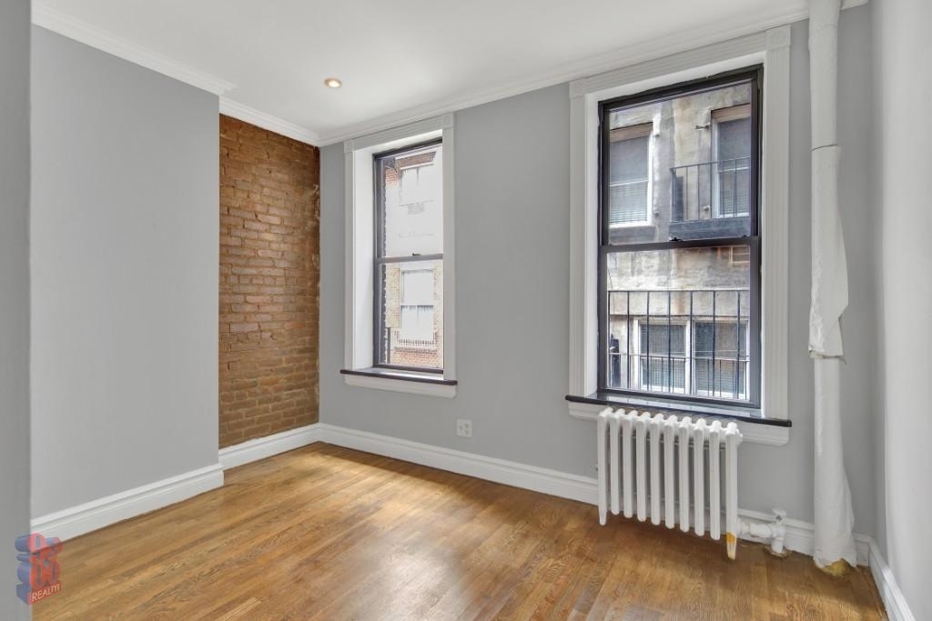 221 East 23rd Street, Unit 8 - Photo 6