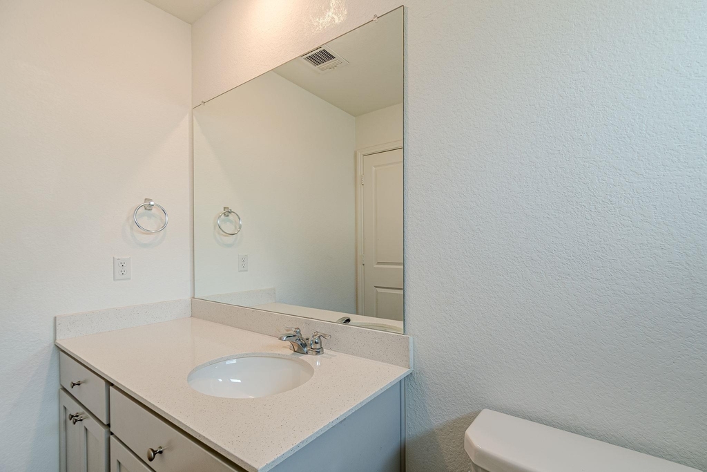 341 Escondido Cir - Photo 6