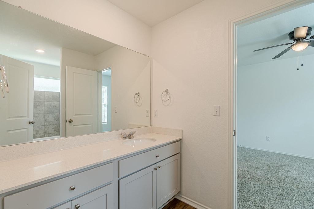 341 Escondido Cir - Photo 8