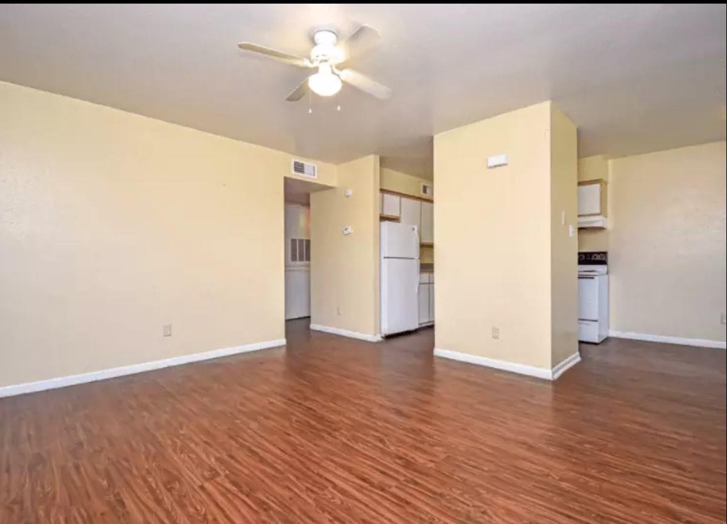 1400 Eagle Lake Road - Photo 4