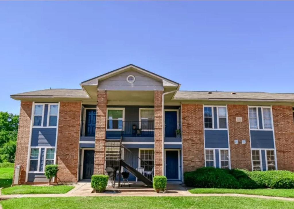 1400 Eagle Lake Road - Photo 1