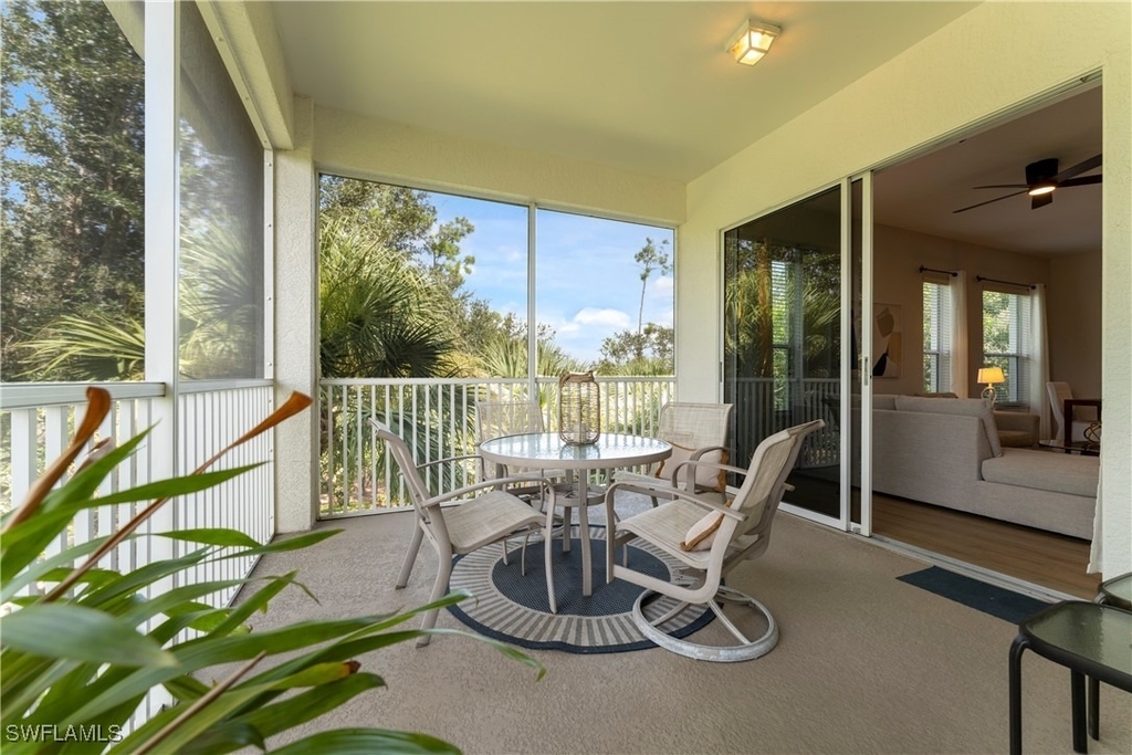 8217 Parkstone Place - Photo 32