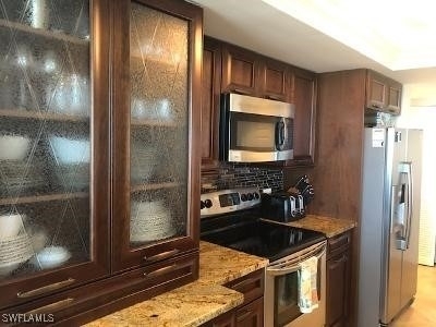 6585 Nicholas Boulevard - Photo 5