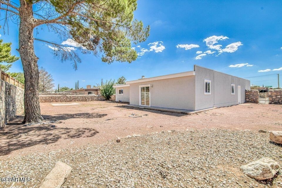 14841 Kingston Road - Photo 5