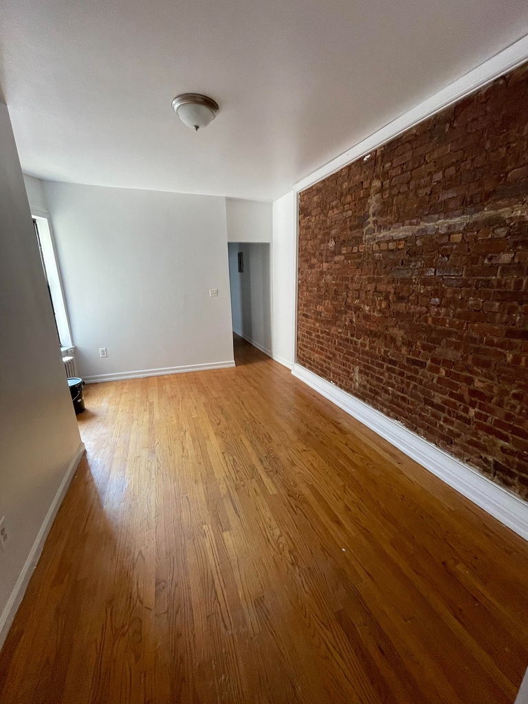 446 West 164th Street - Photo 9