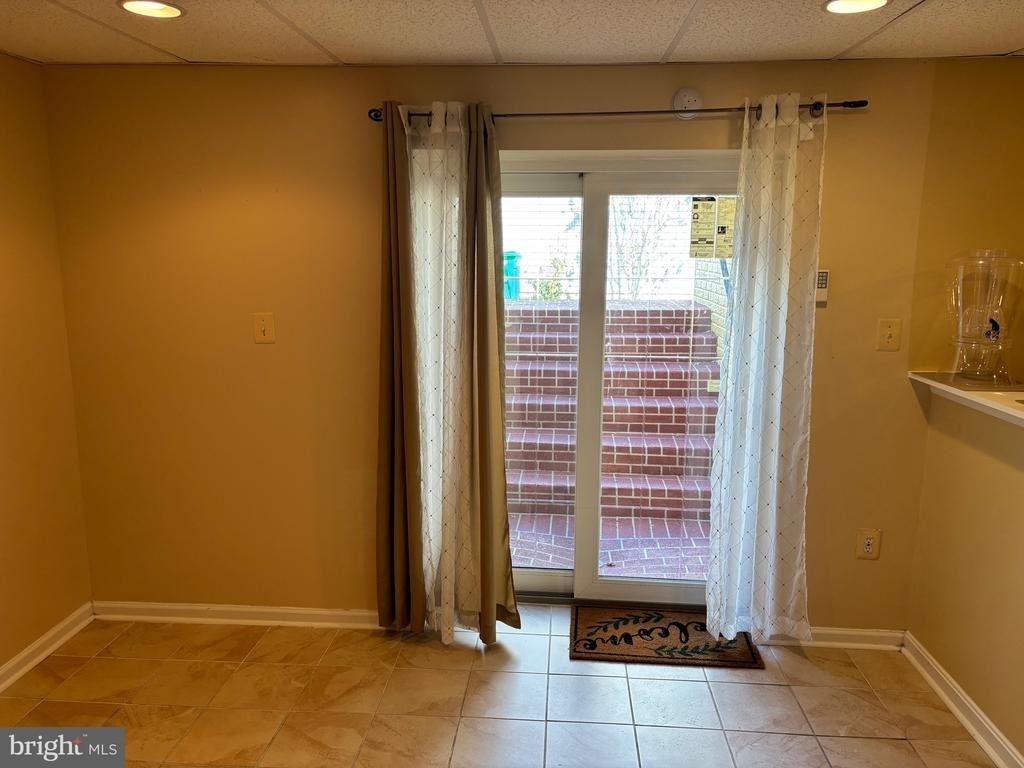 7208 Purple Avenue - Photo 6