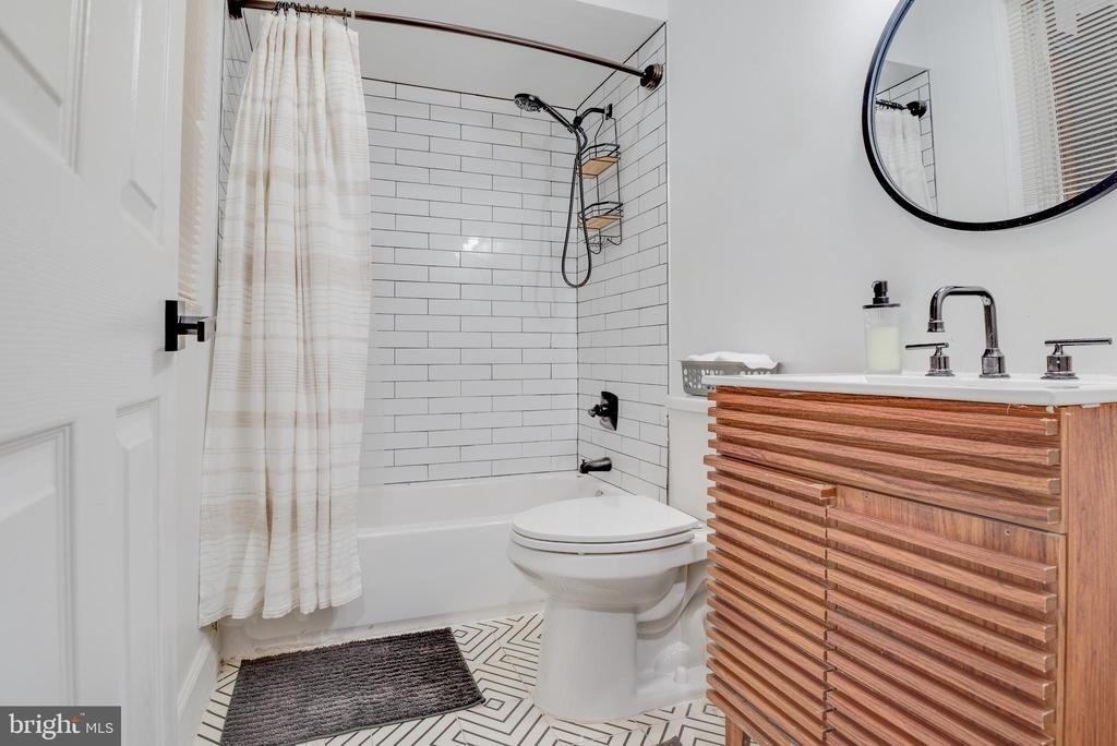 1255 Raum Street Ne - Photo 14