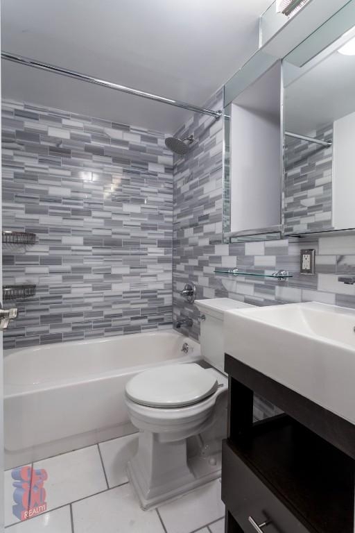 336 East 18th Street, Unit Ce - Photo 6