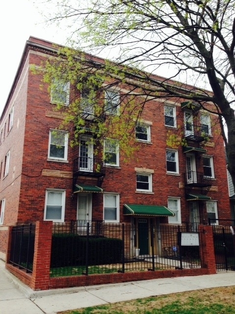 2157 N Kenneth Avenue - Photo 0