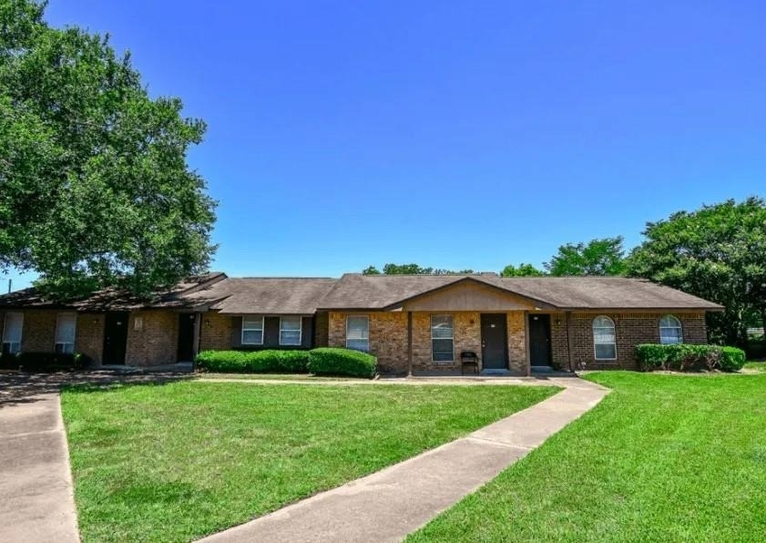 20598 Pine Island Rd - Photo 1
