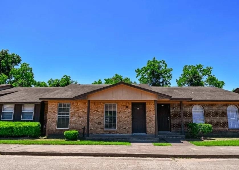 20598 Pine Island Rd - Photo 3