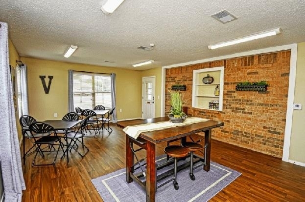 417 E Main Street - Photo 5
