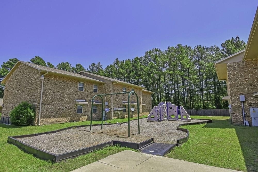 400 Pine Burr Lane - Photo 1