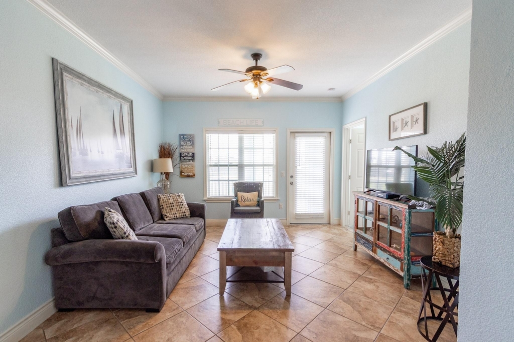 7000 Seawall Boulevard - Photo 9