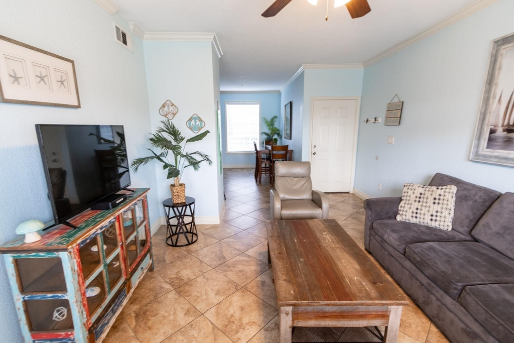 7000 Seawall Boulevard - Photo 10