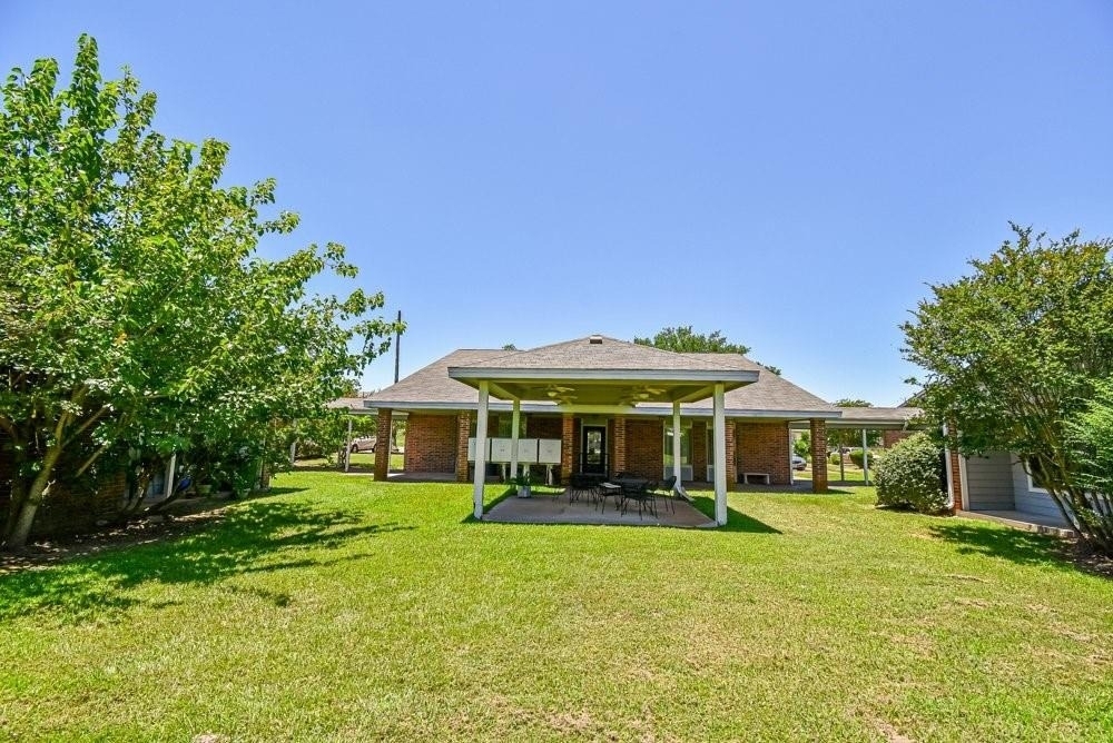 576 Ellen Powell Dr - Photo 2