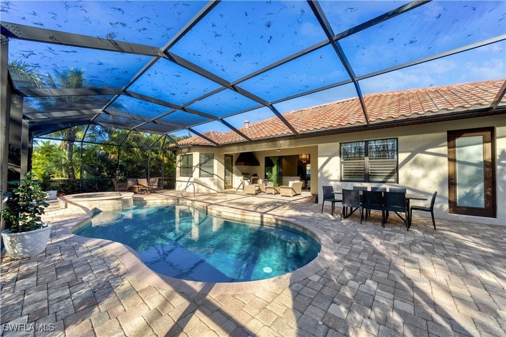 9569 Siracusa Court - Photo 29