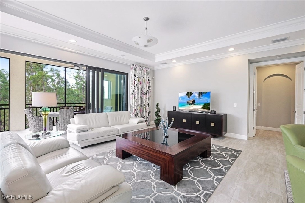 2751 Tiburon Boulevard E - Photo 3