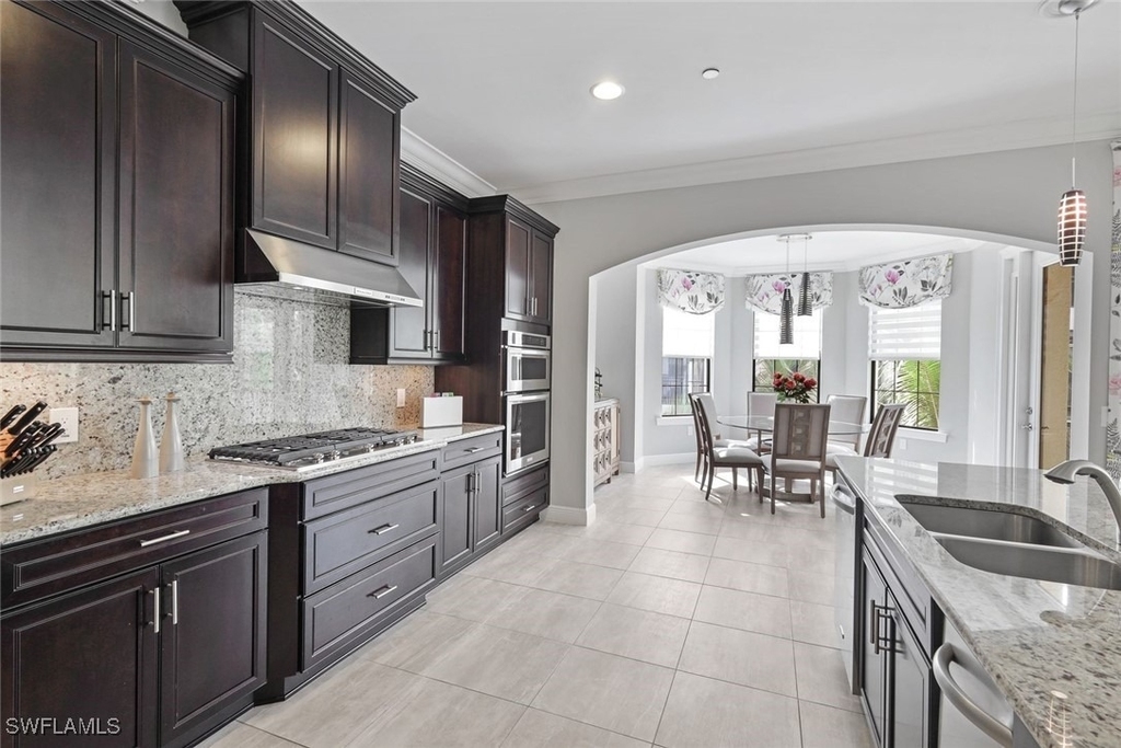 2751 Tiburon Boulevard E - Photo 8