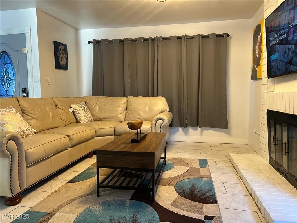 5415 Oxbow Street - Photo 2