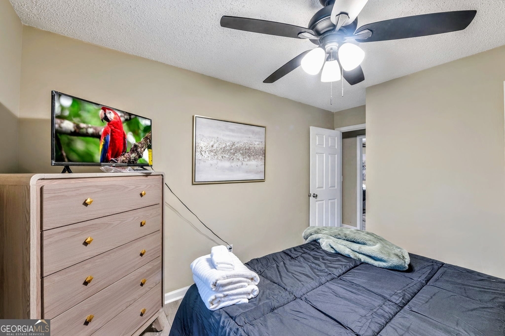 221 Remington Lane - Photo 15