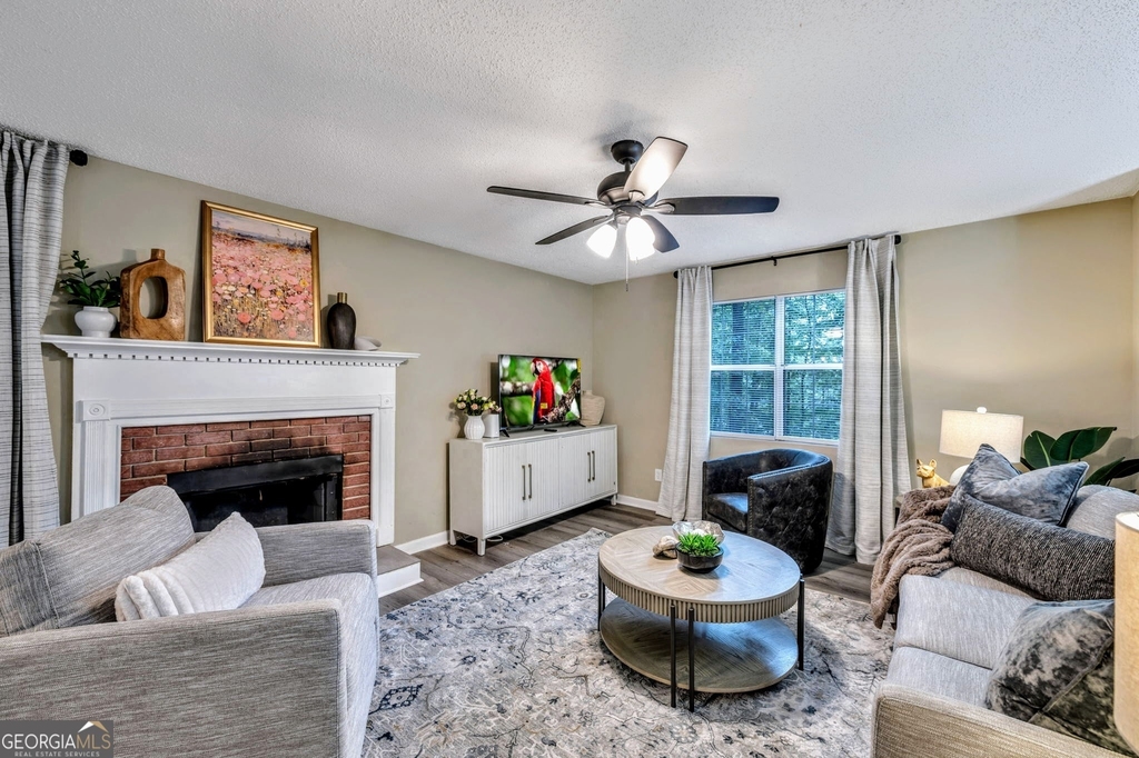 221 Remington Lane - Photo 0