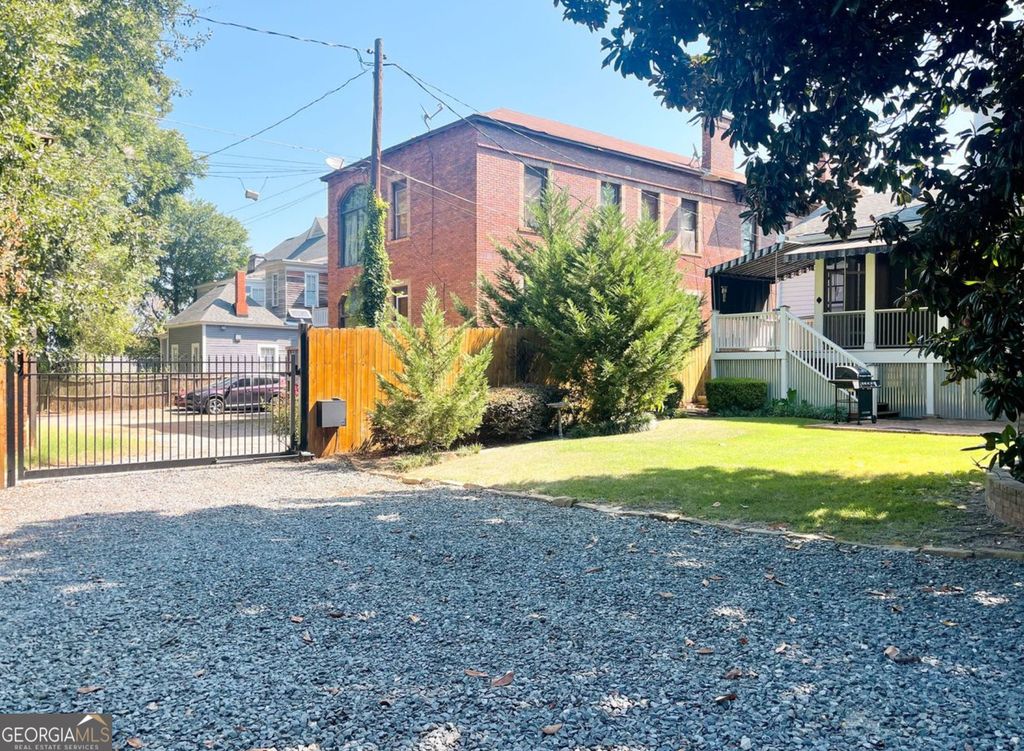 305 Orange Street - Photo 31