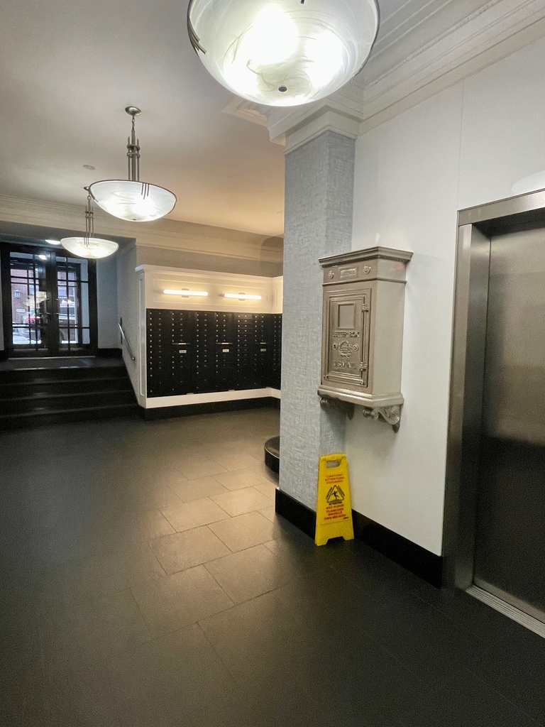 145 West 55th Street, 13A - Photo 17