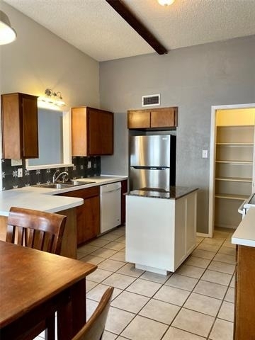 2714 Mccart Avenue - Photo 17
