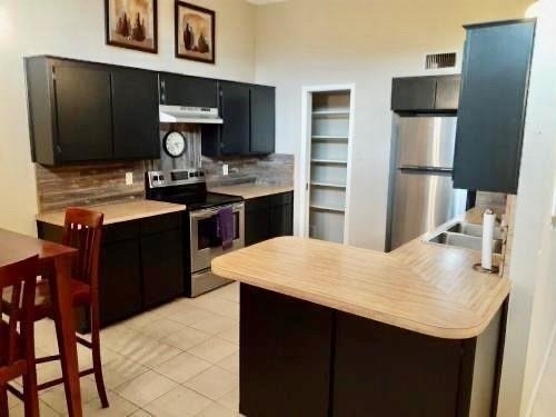 2714 Mccart Avenue - Photo 4