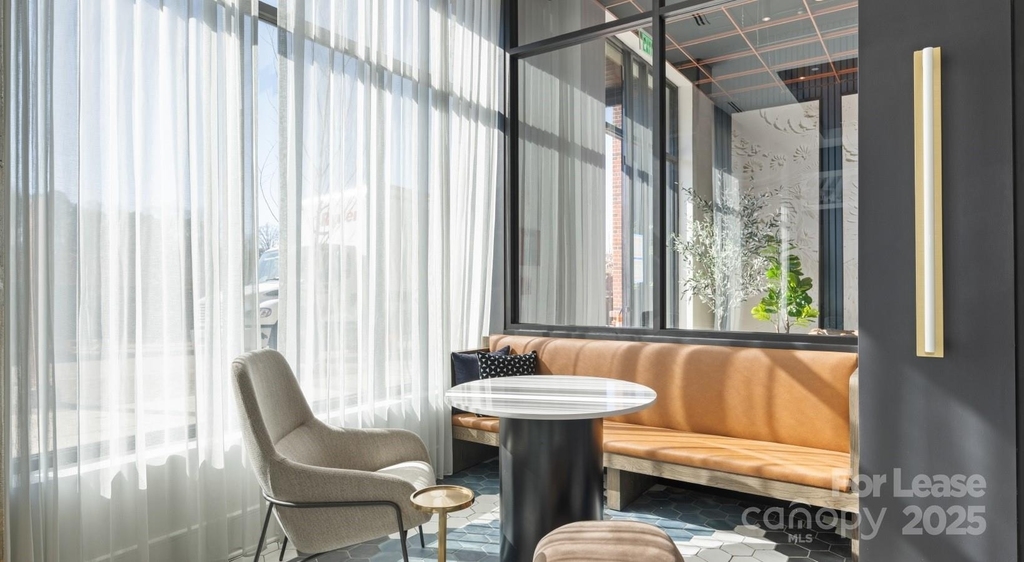 1711 Commonwealth Avenue - Photo 13