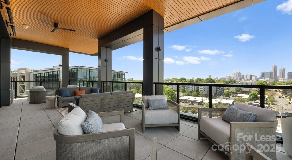 1711 Commonwealth Avenue - Photo 10
