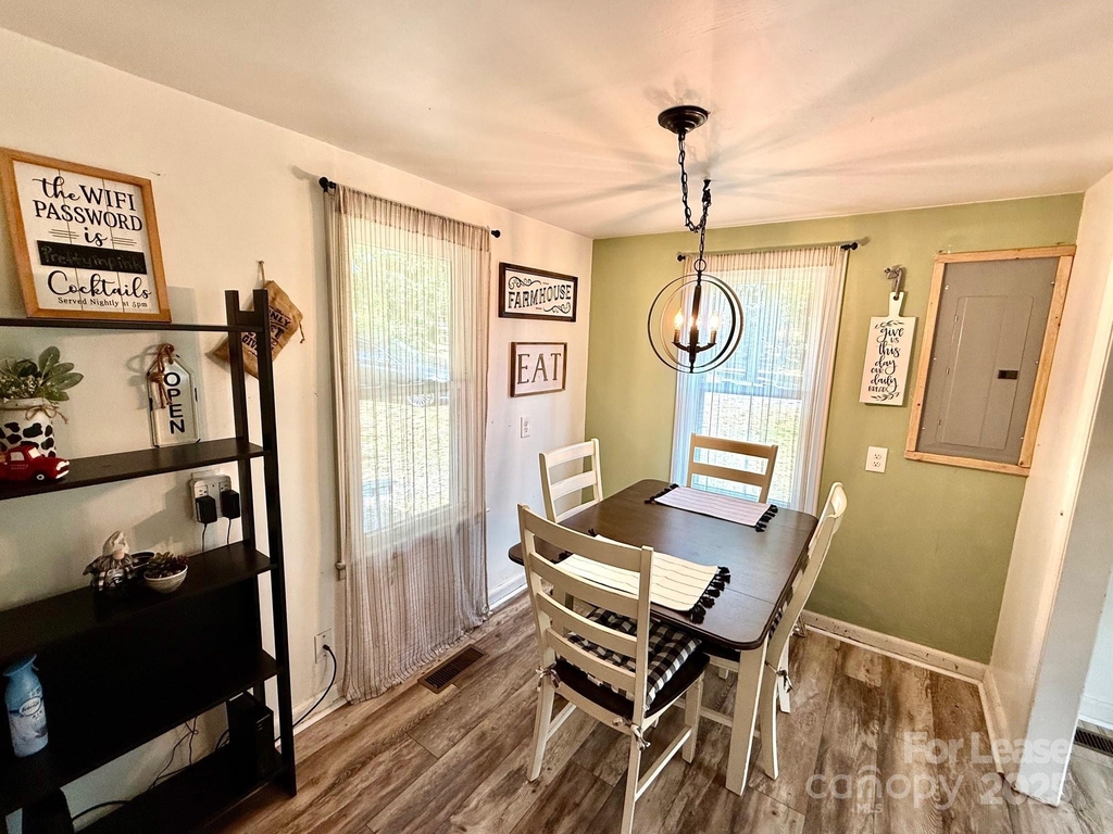 12 Powell Street - Photo 4