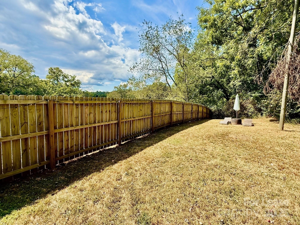 12 Powell Street - Photo 28