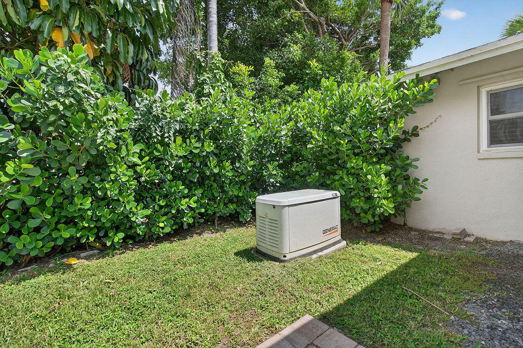 9627 Althea Way - Photo 36