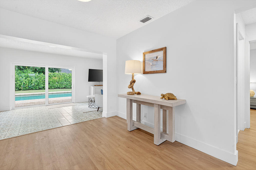 9627 Althea Way - Photo 4