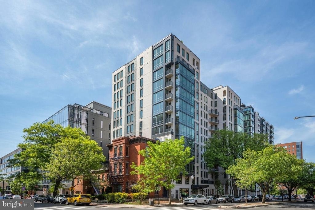 950 3rd Street Nw - Photo 0