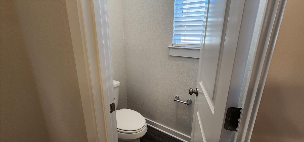 2240 Delano Dr - Photo 15