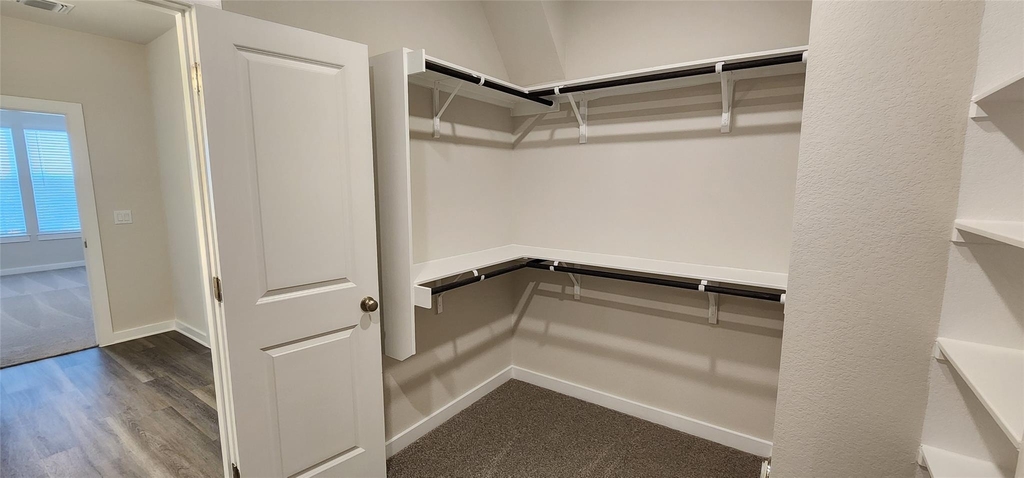 2240 Delano Dr - Photo 17