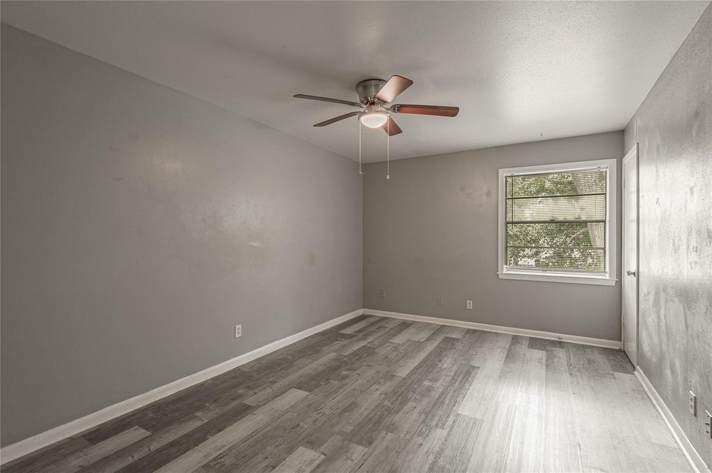 818 University Avenue - Photo 14