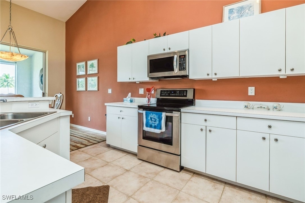 27080 Lake Harbor Court - Photo 6