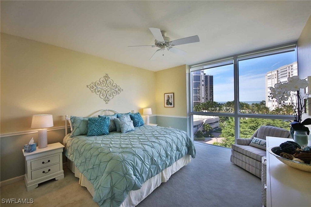 4255 Gulf Shore Boulevard N - Photo 9