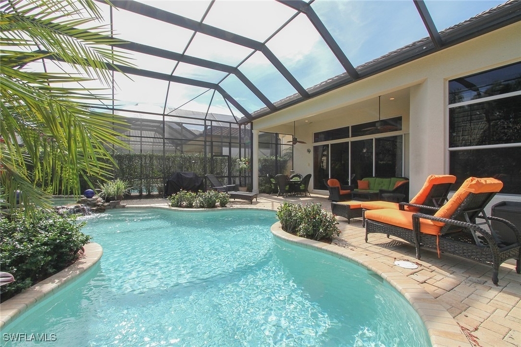 22033 Natures Cove Court - Photo 17