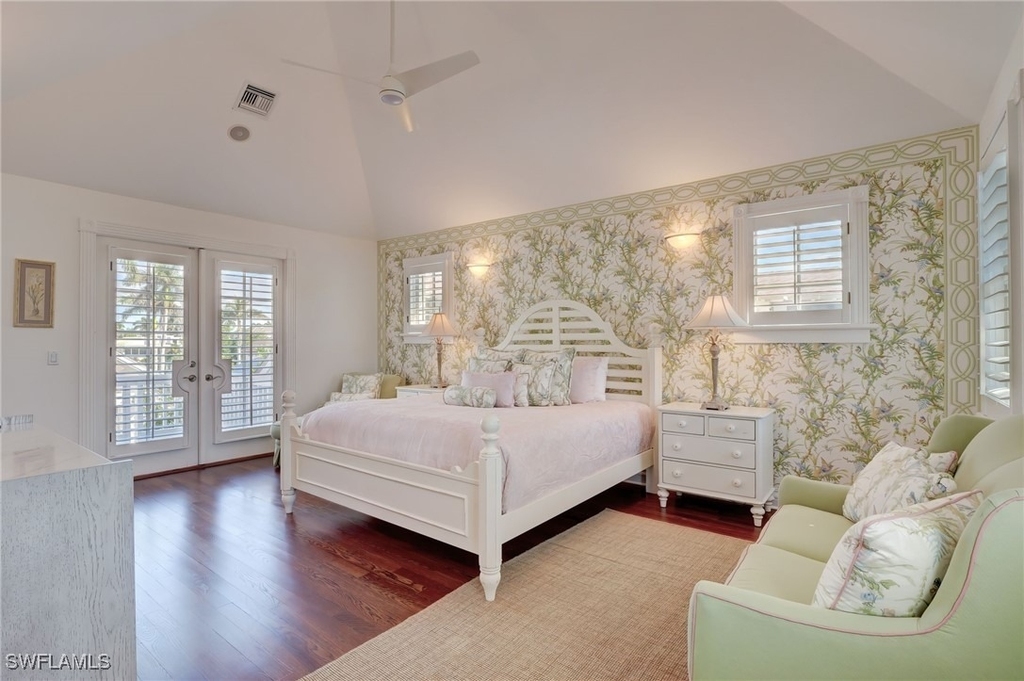 1551 Gulf Shore Boulevard S - Photo 39