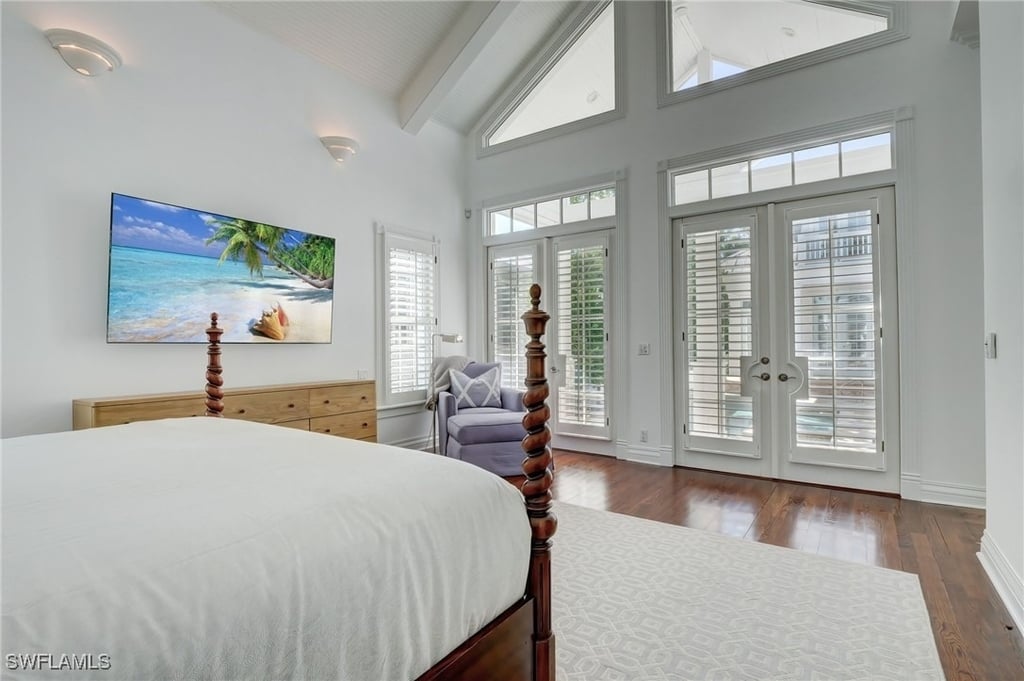 1551 Gulf Shore Boulevard S - Photo 27