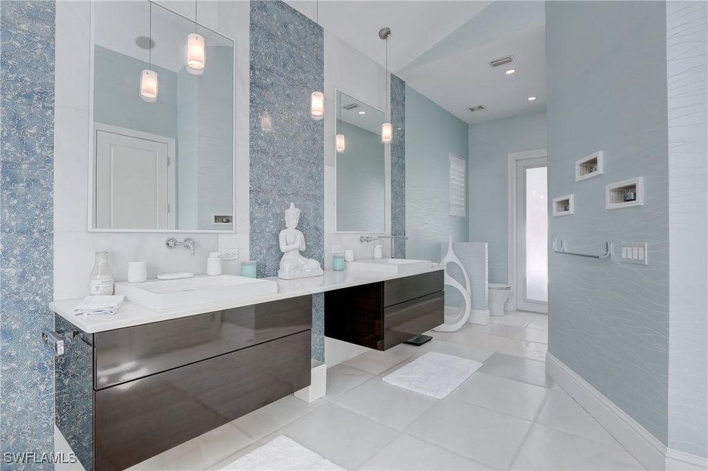 687 9th Avenue S - Photo 9