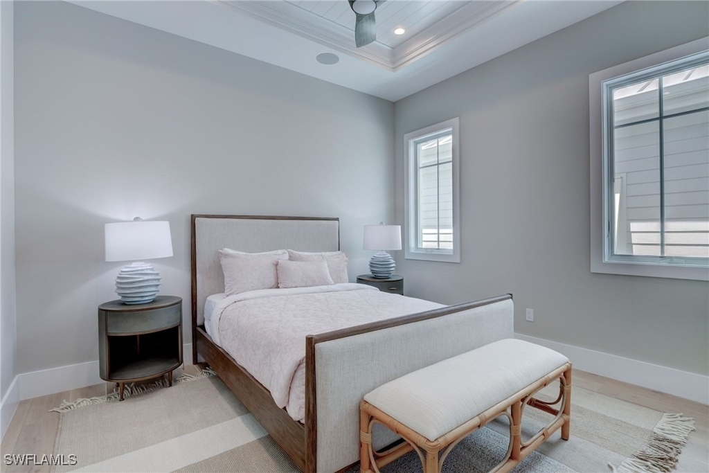 888 10th Avenue S - Photo 14
