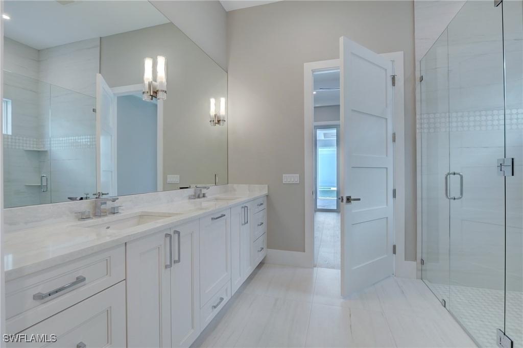 888 10th Avenue S - Photo 10