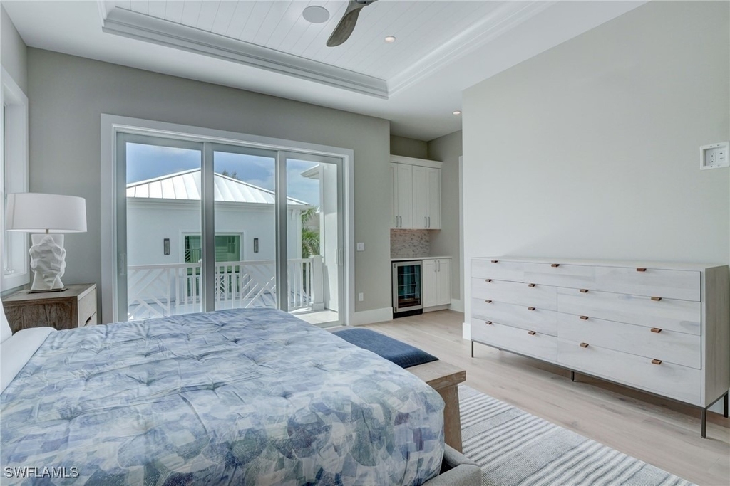 888 10th Avenue S - Photo 17